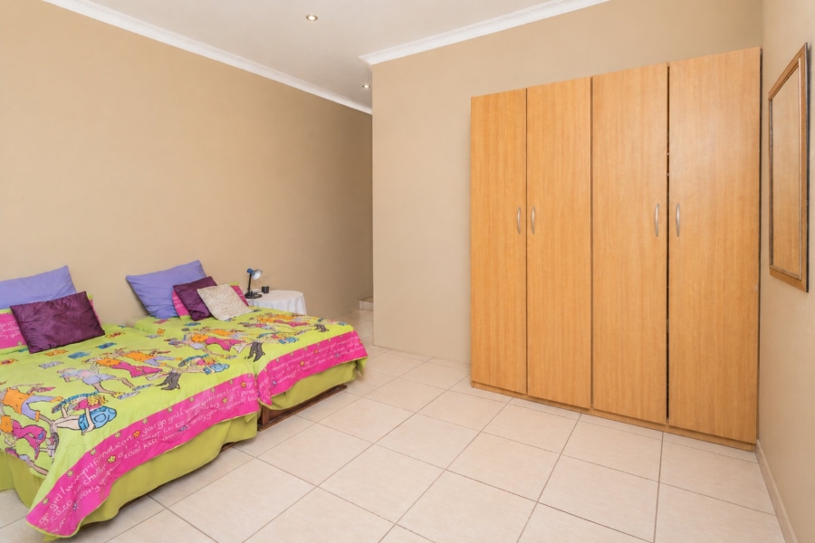 4 Bedroom Property for Sale in Kosmos Ridge North West